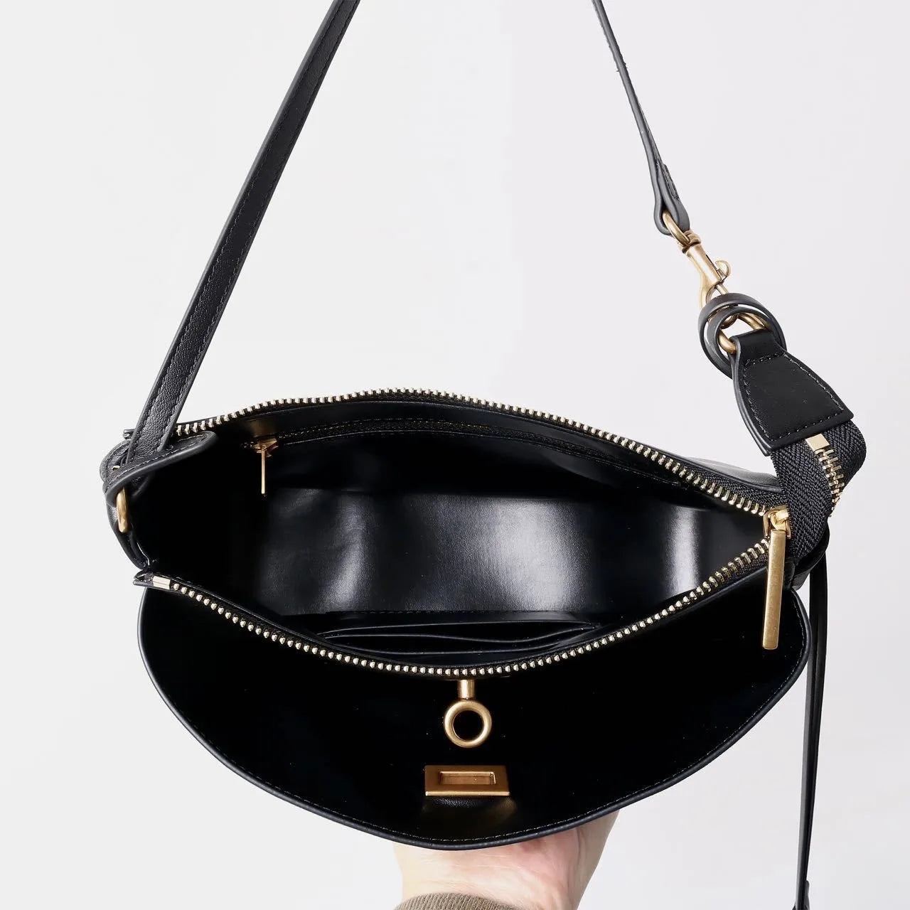 Crossbody Bags 2025 New Spring autumn women Underarm Bag High Quality Fashion Genuine Leather Shoulder Bags Women's Handbags